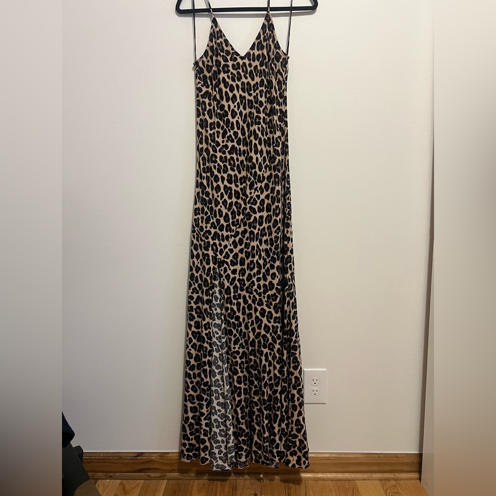 VICI leopard maxi